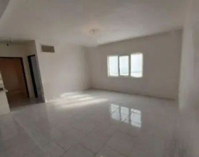 آپارتمان 83 متری دو خوابه در فاز 6 پرند