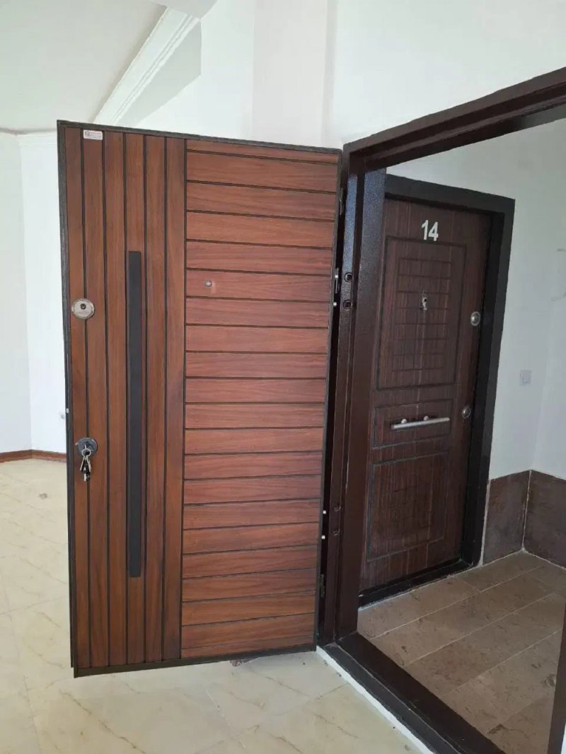 آپارتمان 140 متری دو خوابه در رادیو دریا چالوس14332335491