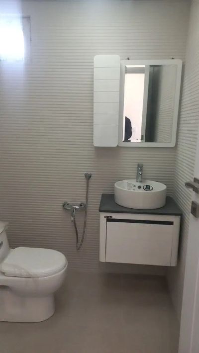 آپارتمان 130 متری دو خوابه در رادیو دریا چالوس