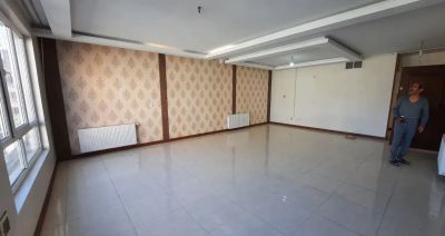 آپارتمان 138 متری سه خوابه در کوچه مشکی همدان