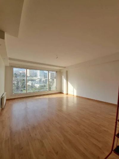 آپارتمان 105 متری دو خوابه در سعادت آباد تهران