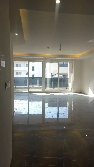 آپارتمان 130 متری دو خوابه در رادیو دریا چالوس