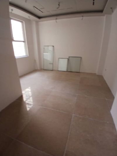 آپارتمان 149 متری سه خوابه در فردوس شرقی تهران