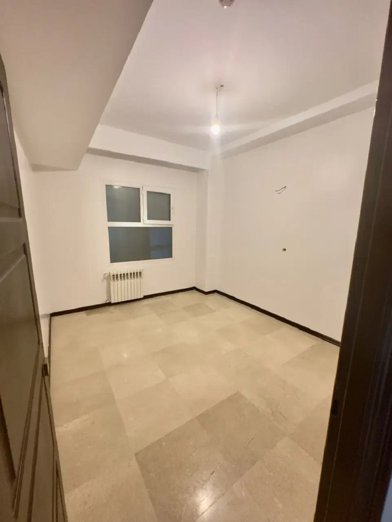 آپارتمان 200 متری سه خوابه در کوی فراز تهران14353435767