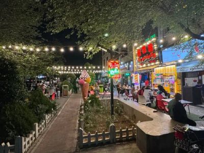 تجاری 27 متری در صادقیه تهران