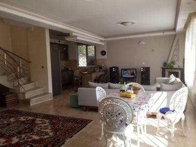 ویلا 1000 متری دو خوابه در شهرک زعفرانیه کرج