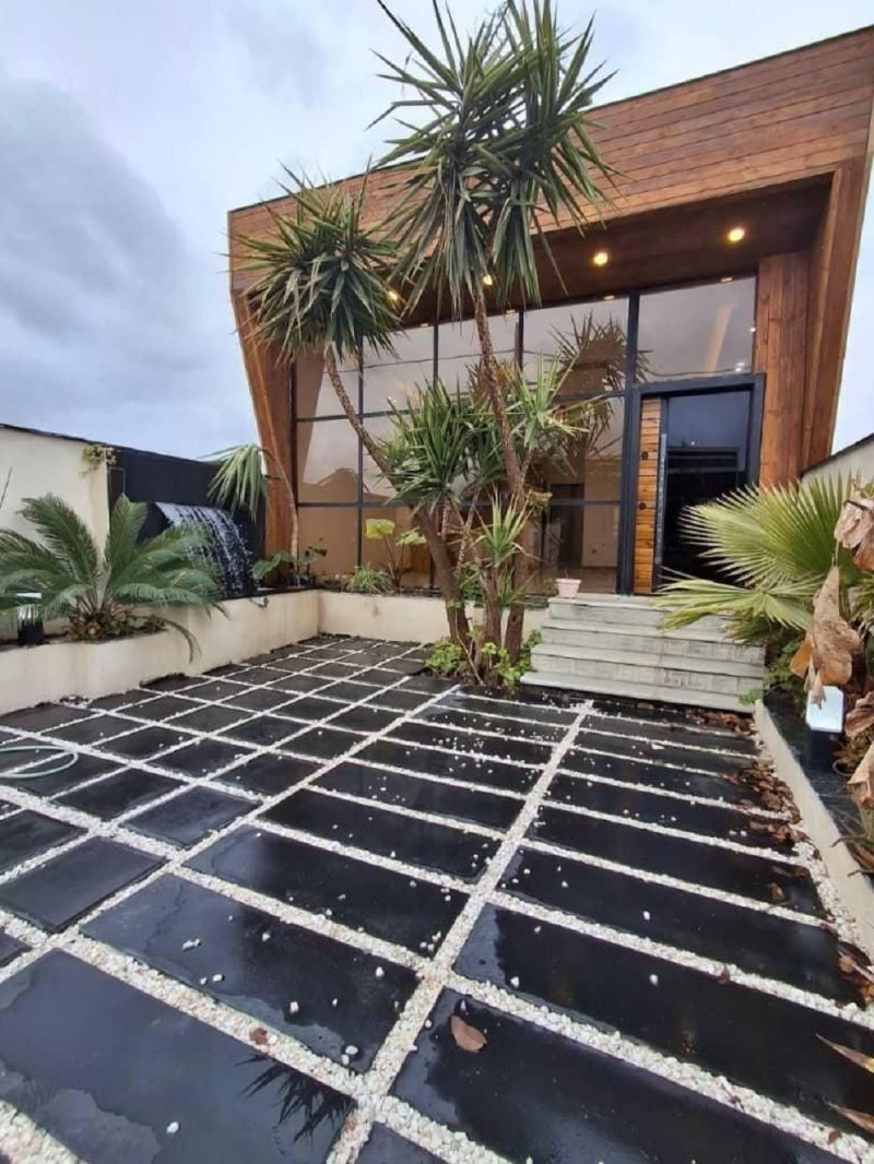 ویلا 180 متری دو خوابه در ولیسده آمل14355735865