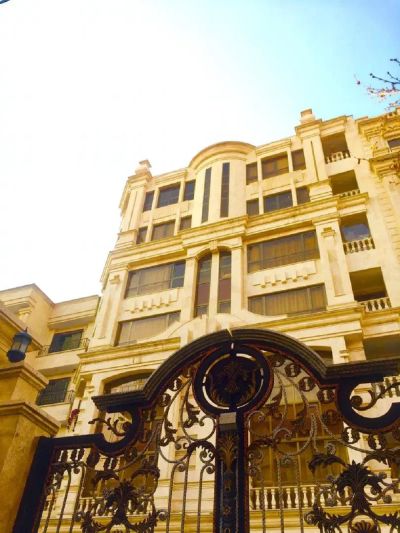 آپارتمان 125 متری سه خوابه در سعادت آباد تهران