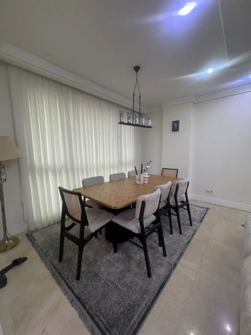 آپارتمان 135 متری سه خوابه در سعادت آباد تهران14369136125