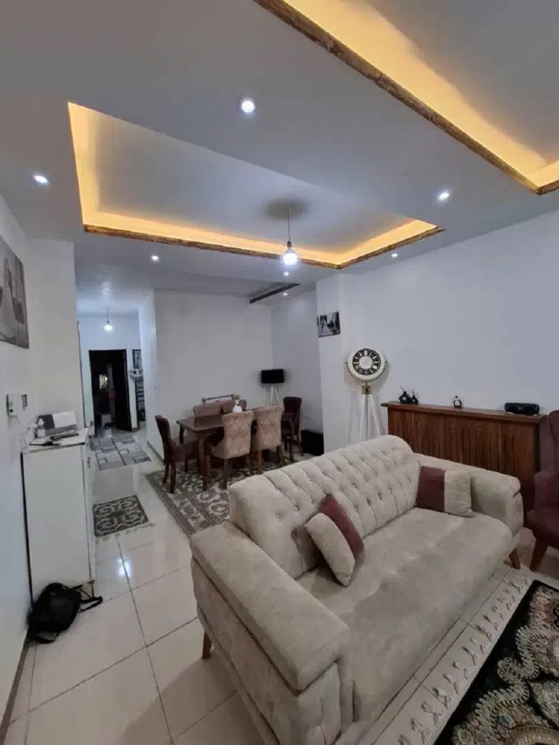 آپارتمان 90 متری دو خوابه در میدان یخسازی رشت14365836029