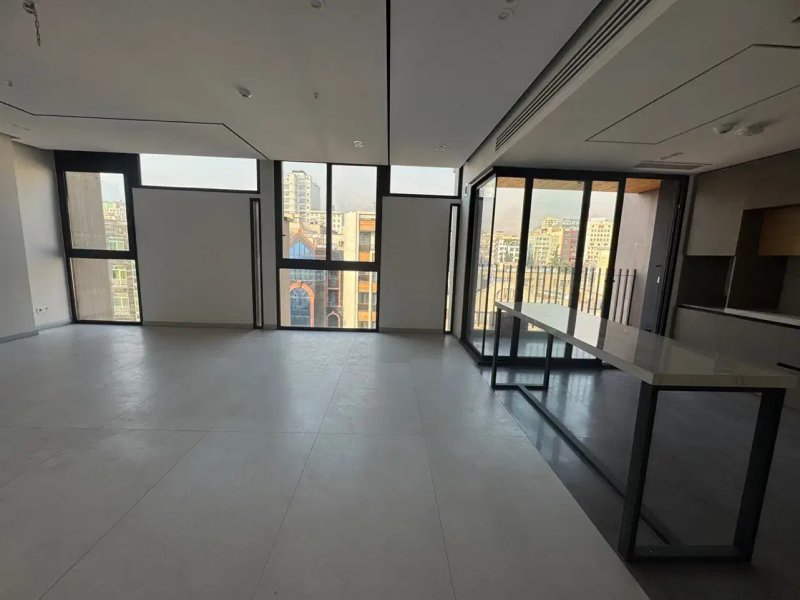 آپارتمان 95 متری دو خوابه در سعادت آباد تهران14370336158