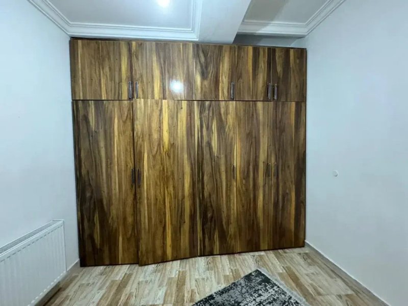 آپارتمان 110 متری دو خوابه در میدان یخسازی رشت14365436017