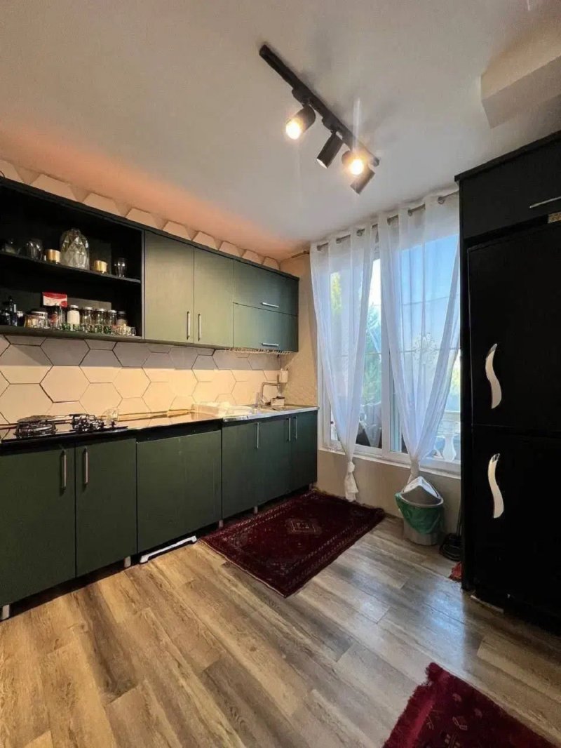 ویلا 220 متری دو خوابه در امیرآباد چمستان14356135883