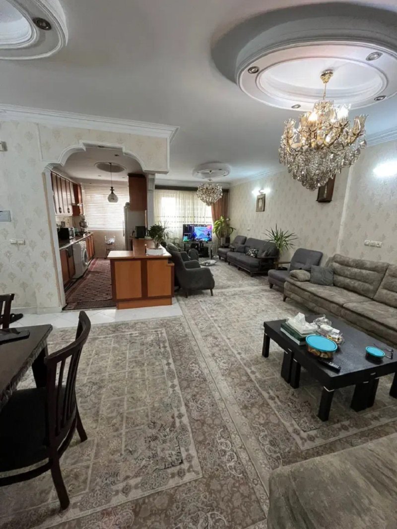 آپارتمان 113 متری دو خوابه در صادقیه تهران14354235789