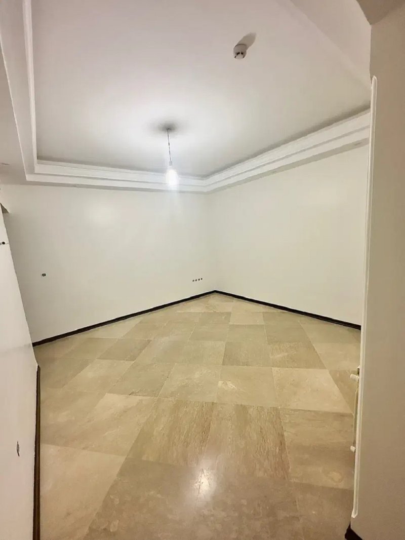 آپارتمان 200 متری سه خوابه در کوی فراز تهران14353435768