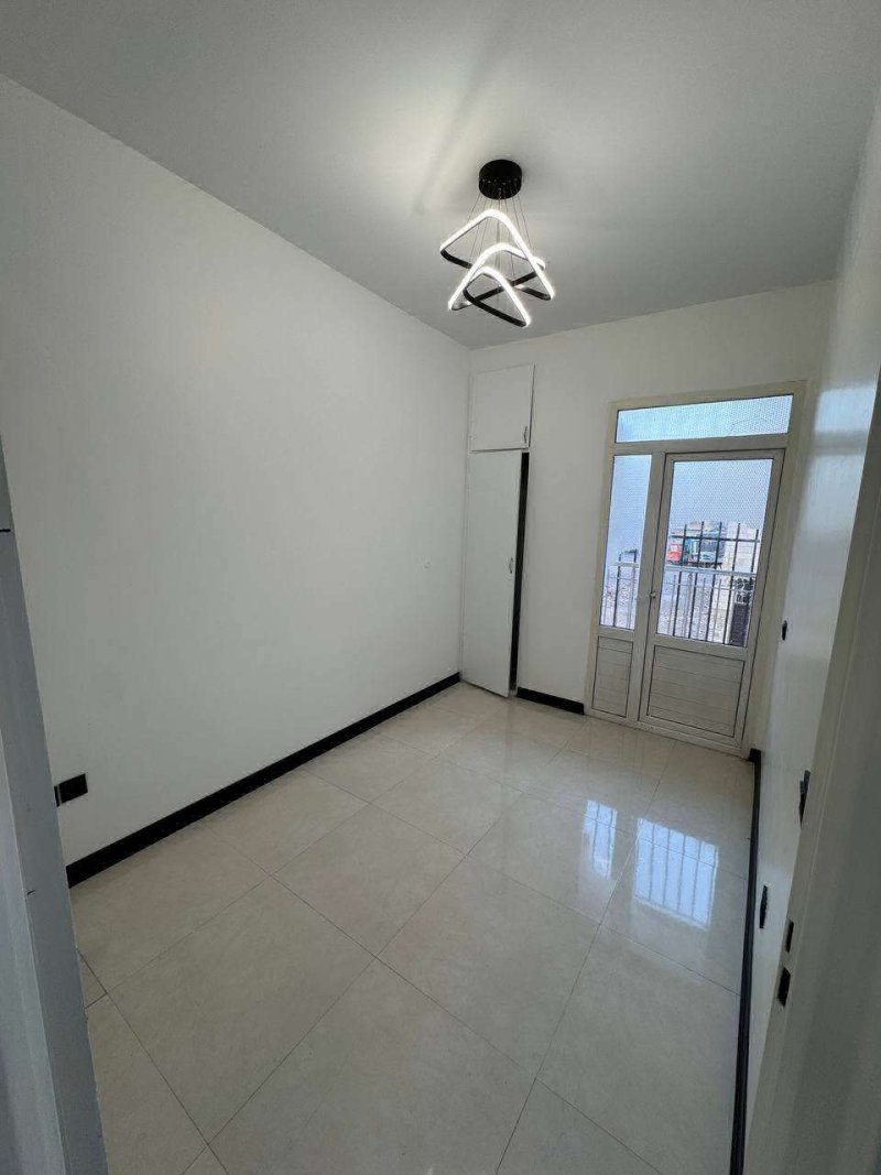 آپارتمان 71 متری دو خوابه در شهرک مریم اندیشه14355335846