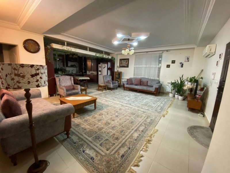 آپارتمان 105 متری دو خوابه در باغ بنفشه ملایر14352035722