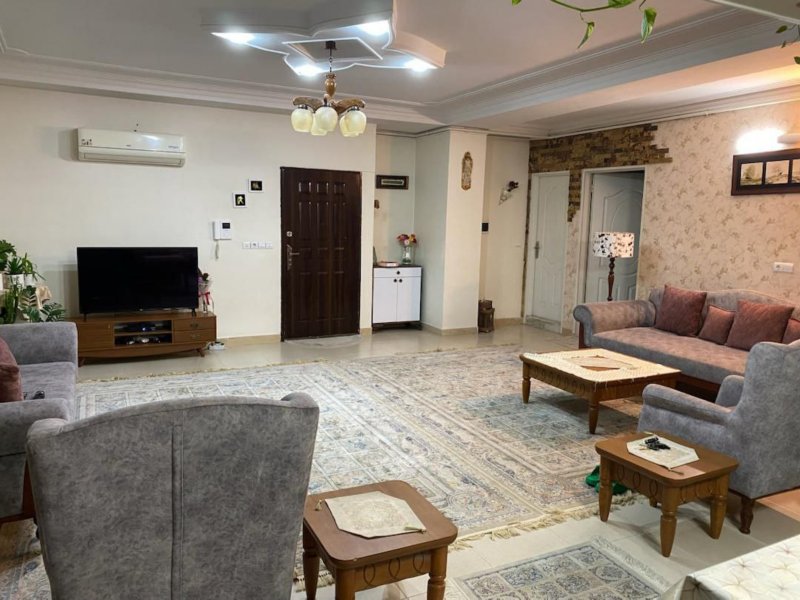 آپارتمان 105 متری دو خوابه در باغ بنفشه ملایر14352035724