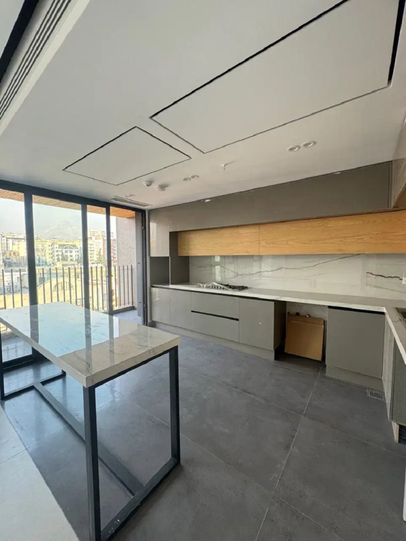 آپارتمان 95 متری دو خوابه در سعادت آباد تهران14370336160