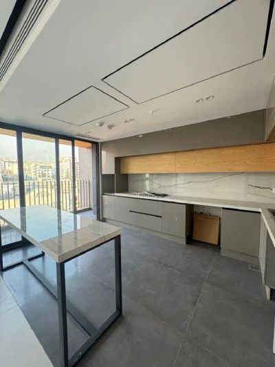 آپارتمان 95 متری دو خوابه در سعادت آباد تهران