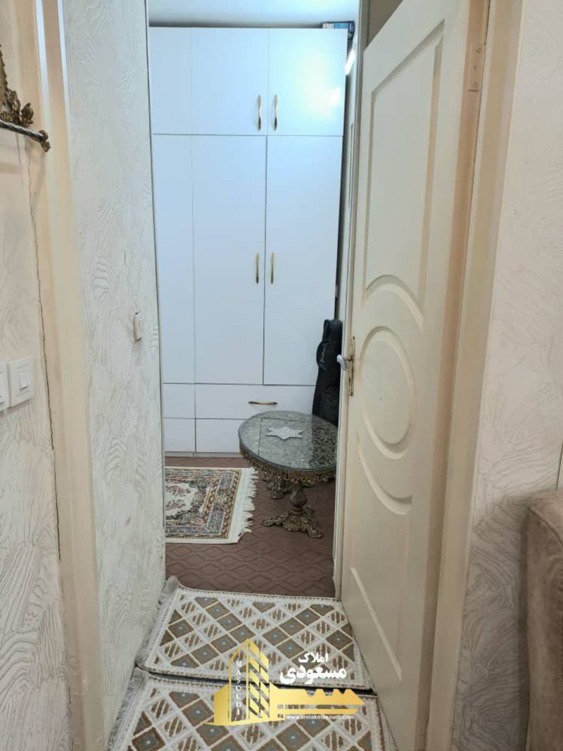 آپارتمان 52 متری یک خوابه در امیریه شهریار14372336184