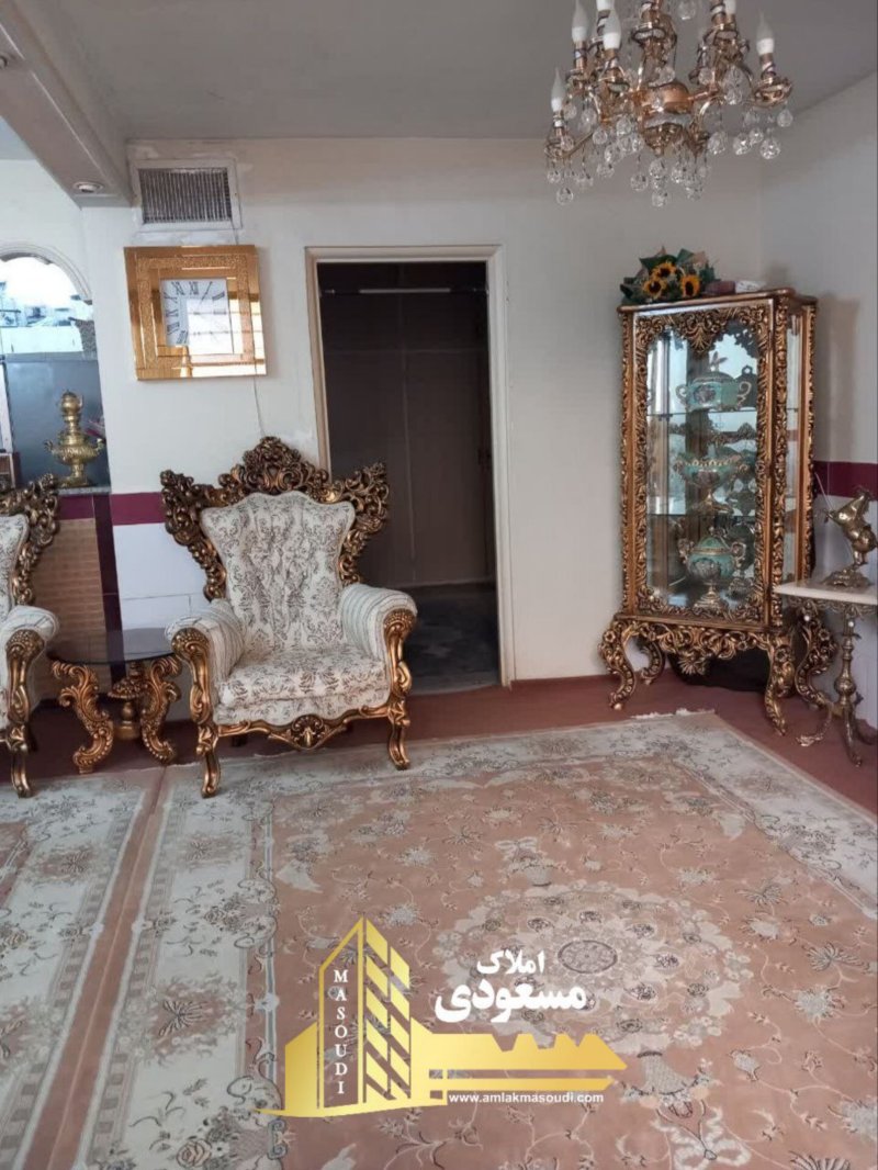 ویلا 110 متری یک خوابه در امیریه شهریار14371936179