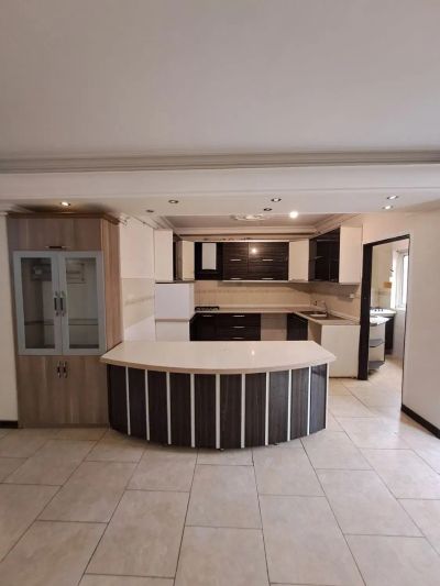 آپارتمان 180 متری سه خوابه در گلسار رشت