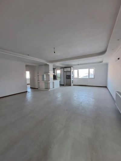 آپارتمان 120 متری دو خوابه در استادسرا رشت