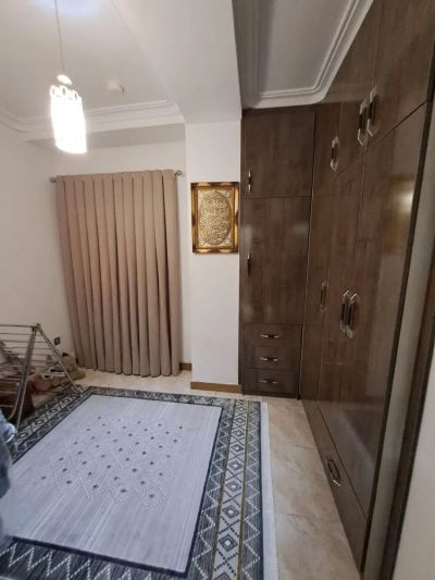 آپارتمان 140 متری سه خوابه در معلم رشت