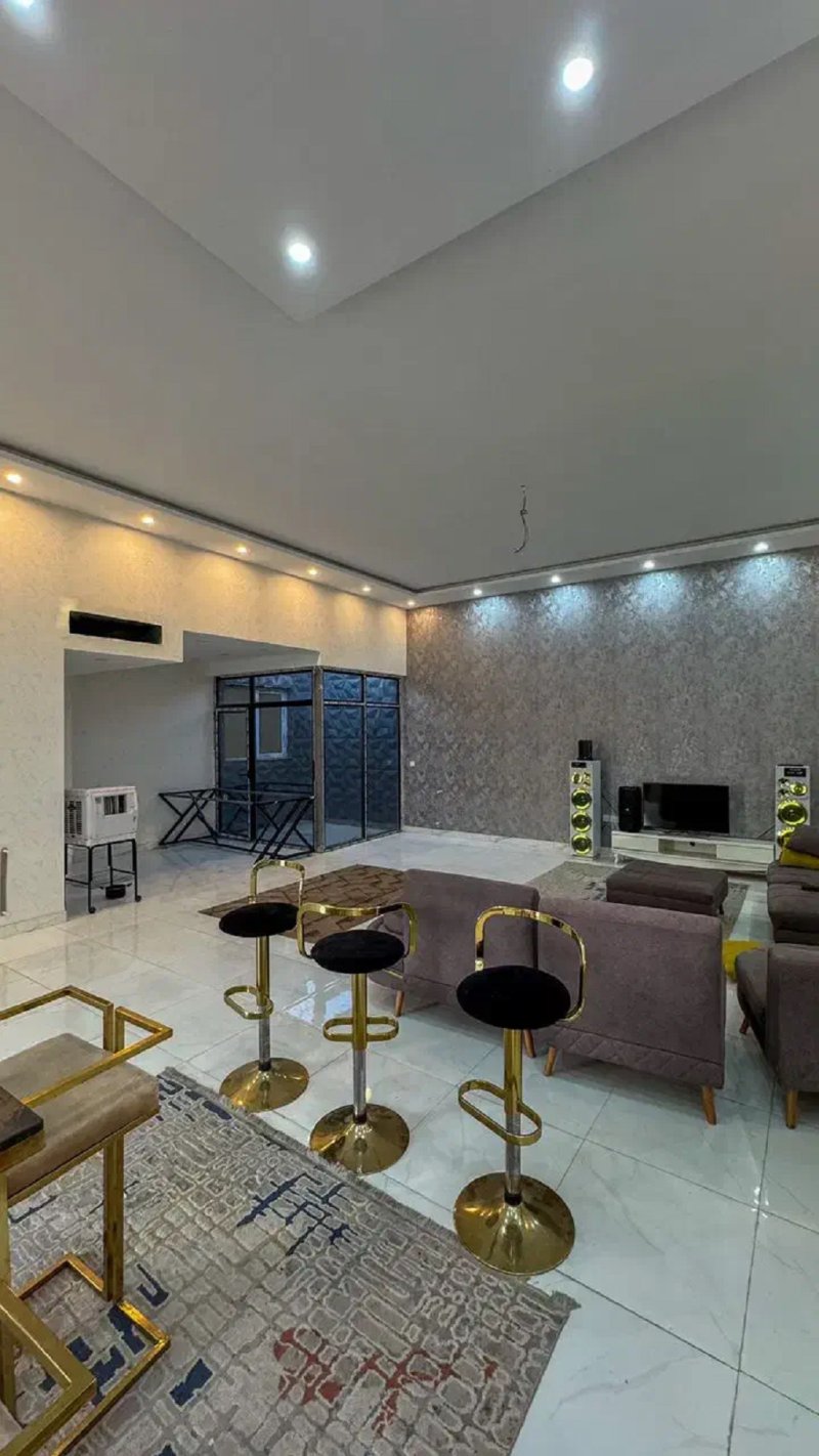 ویلا 160 متری سه خوابه در کردان کرج14380136257