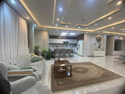 آپارتمان 165 متری سه خوابه در خیابان آزادگان رشت