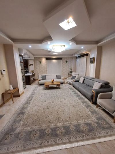 آپارتمان 140 متری سه خوابه در معلم رشت