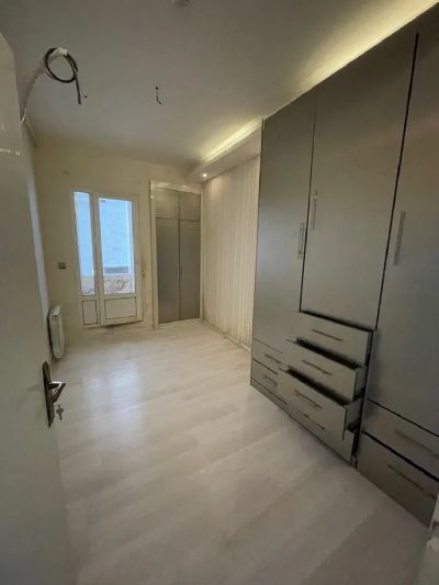 آپارتمان 130 متری دو خوابه در بلوار دیلمان رشت