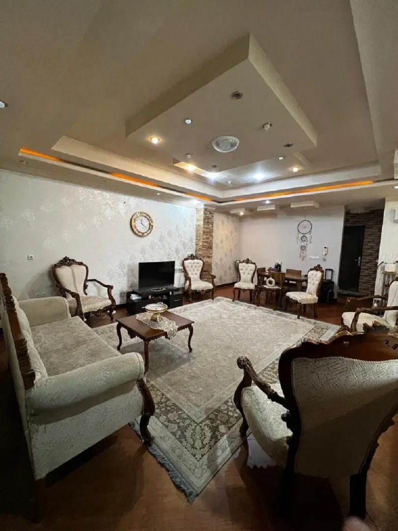 آپارتمان 95 متری دو خوابه در خیابان بابل قائم شهر14386236384