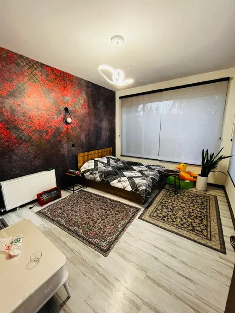 ویلا 130 متری دو خوابه در بازار تهران تهران14380436263