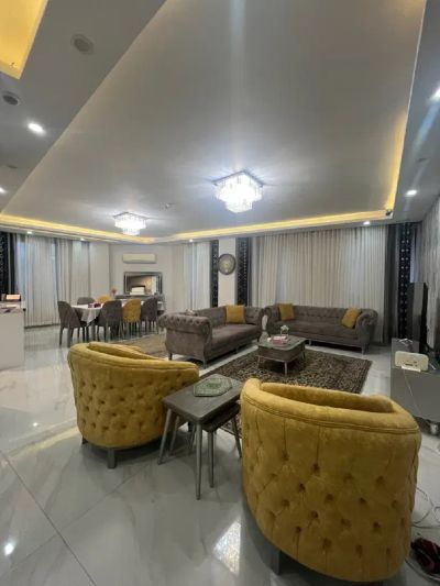 آپارتمان 142 متری سه خوابه در گلباغ نماز رشت