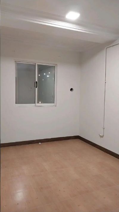 آپارتمان 130 متری دو خوابه در گلباغ نماز رشت