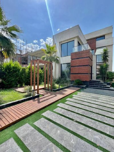 ویلا 347 متری سه خوابه در چالوس