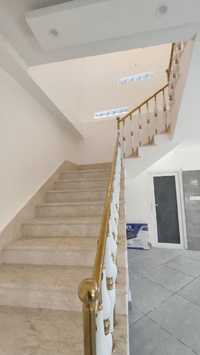 ویلا 400 متری دو خوابه در بیجار بنه لاهیجان