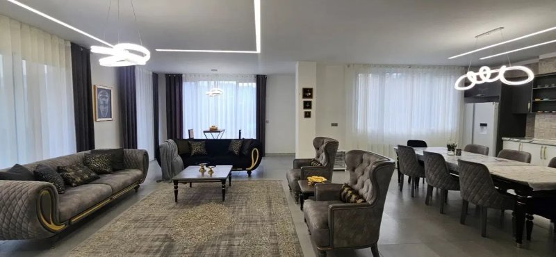 آپارتمان 164 متری دو خوابه در چالوس14400236606