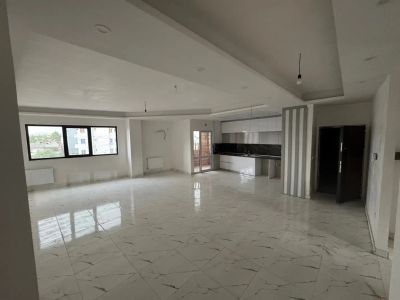 آپارتمان 107 متری دو خوابه در دروازه لاکان رشت