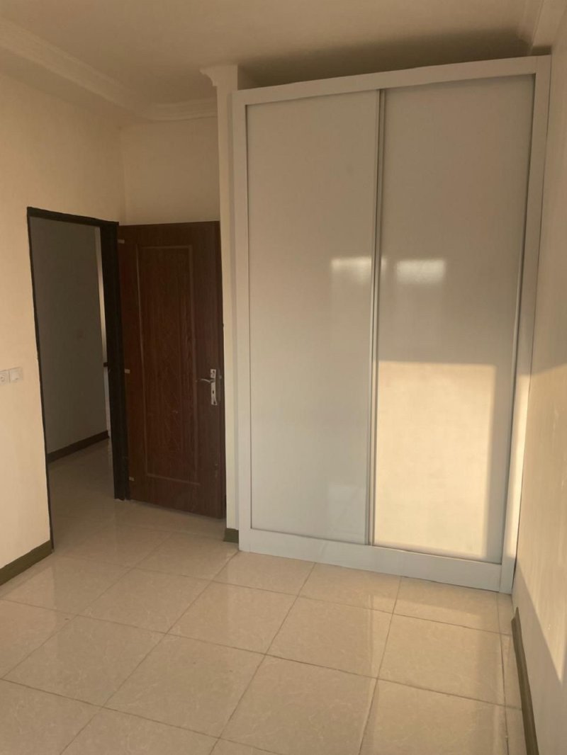 آپارتمان 83 متری دو خوابه در رشت14414536702