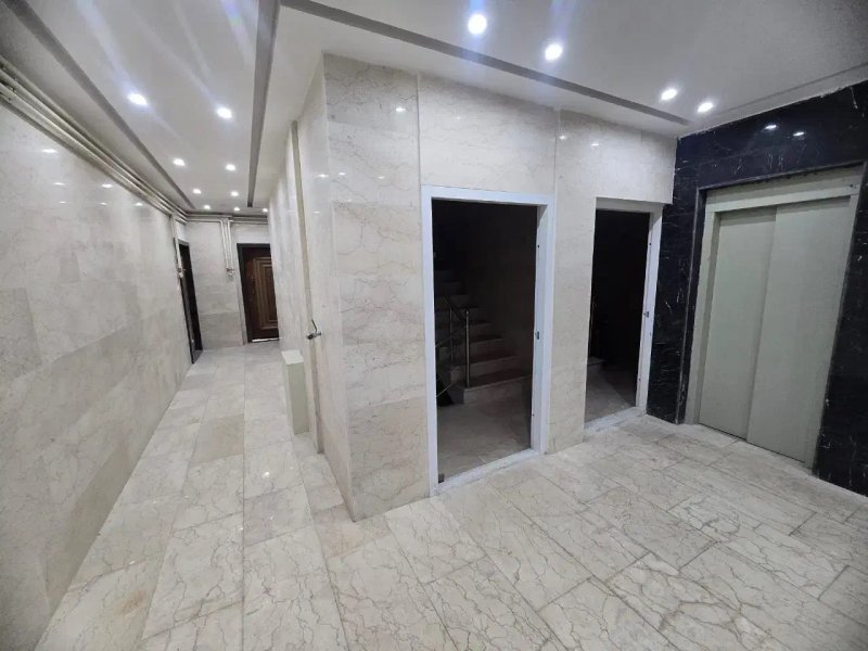 اداری 130 متری دو خوابه در گلباغ نماز رشت14414036684