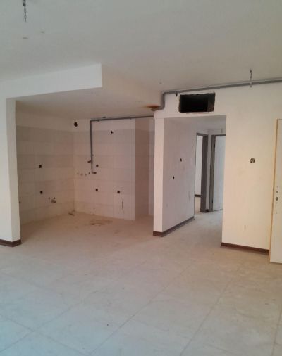 آپارتمان 79 متری دو خوابه در فاز 2 پرند