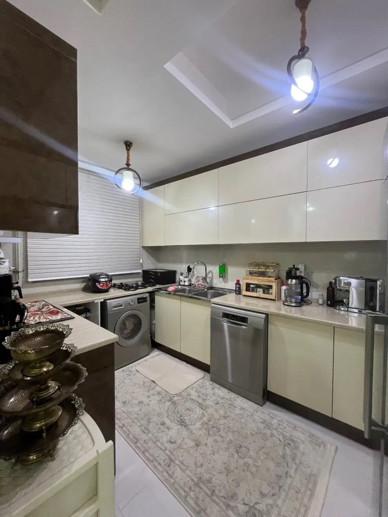 آپارتمان 105 متری دو خوابه در خیابان ساری کنار ساری14418236766