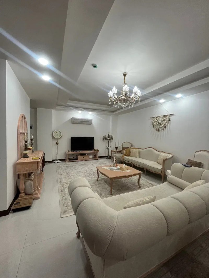 آپارتمان 105 متری دو خوابه در خیابان ساری کنار ساری14418236765