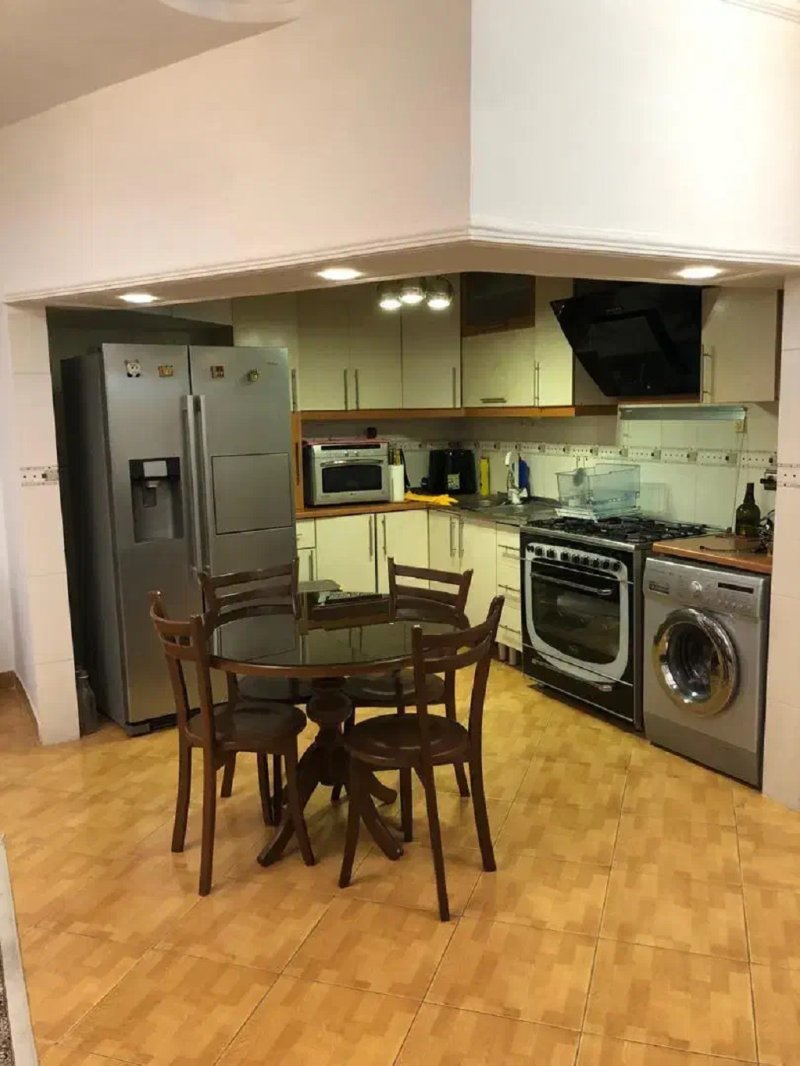 آپارتمان 110 متری دو خوابه در سلمان فارسی ساری14427636783