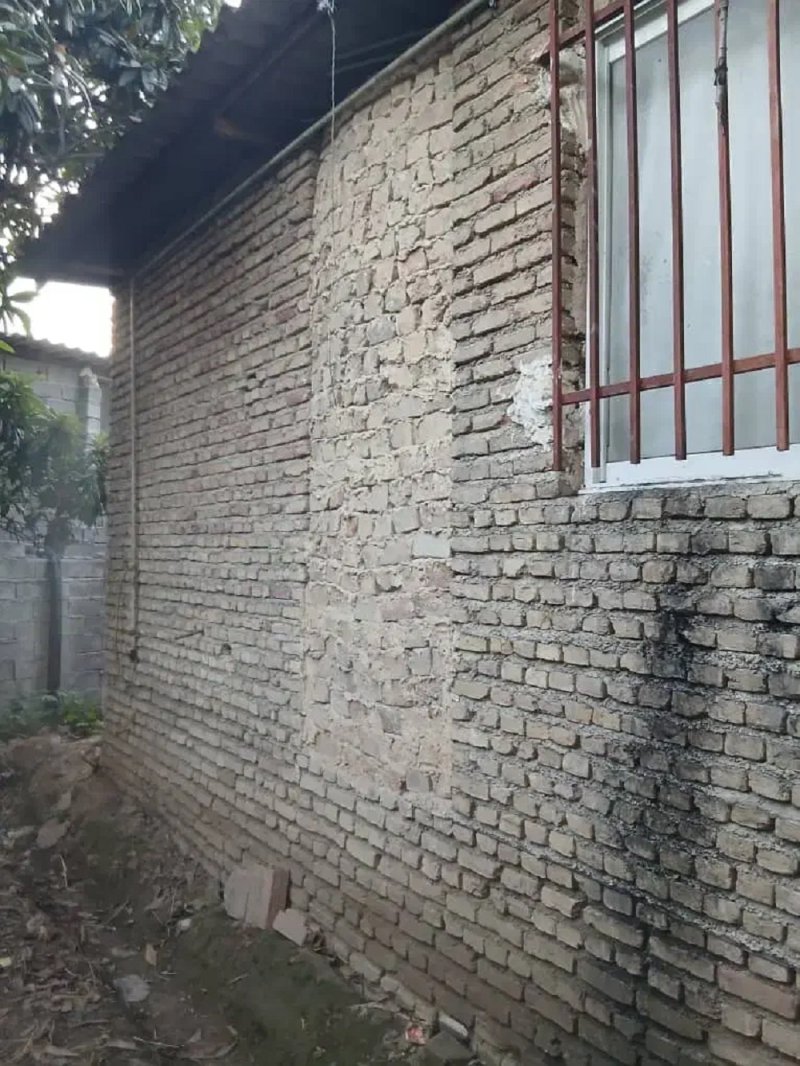 کلنگی 100 متری دو خوابه در بلوار امام رضا ساری14442337000