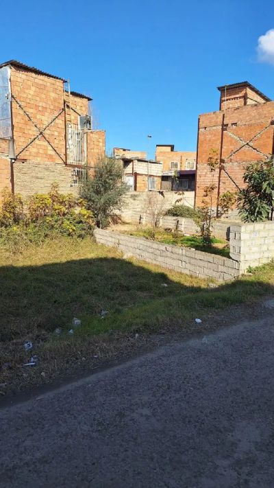 زمین 100 متری در بلوار امام رضا ساری