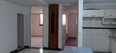 آپارتمان 100 متری دو خوابه در بلوار معلم ساری